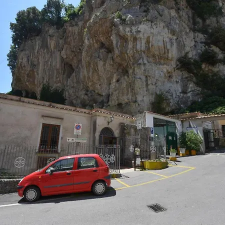 Appartamento Casa Ausilia Trilocale 14 Gradini Amalfi